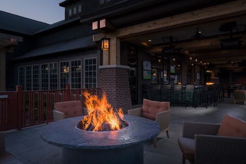 Craftsman Wood Grille & Tap House